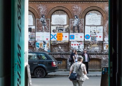 Blick aus dem Tor des KW Institute for Contemporary Art